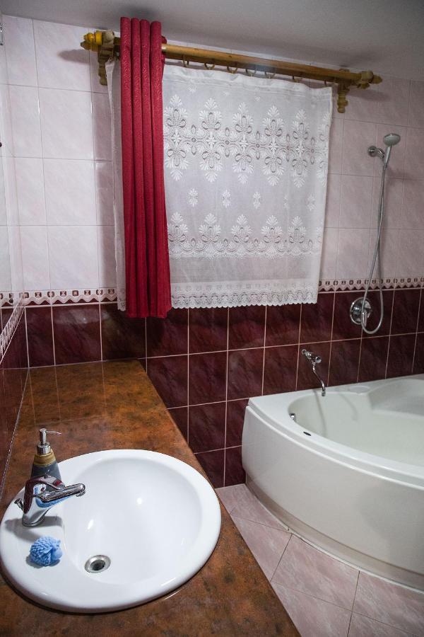 Miedzy Owcami Apartment Сромовце Вижне Екстериор снимка